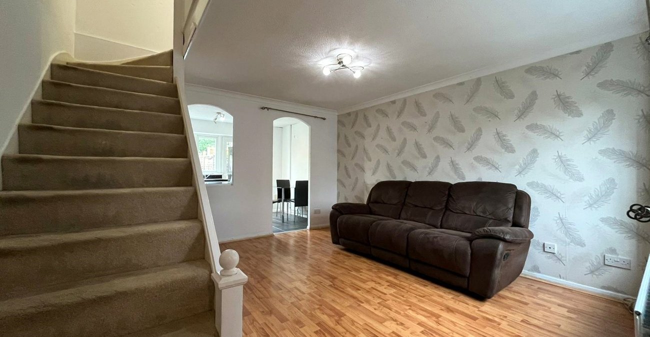 2 bedroom house for sale in Princes Park | Robinson Michael & Jackson