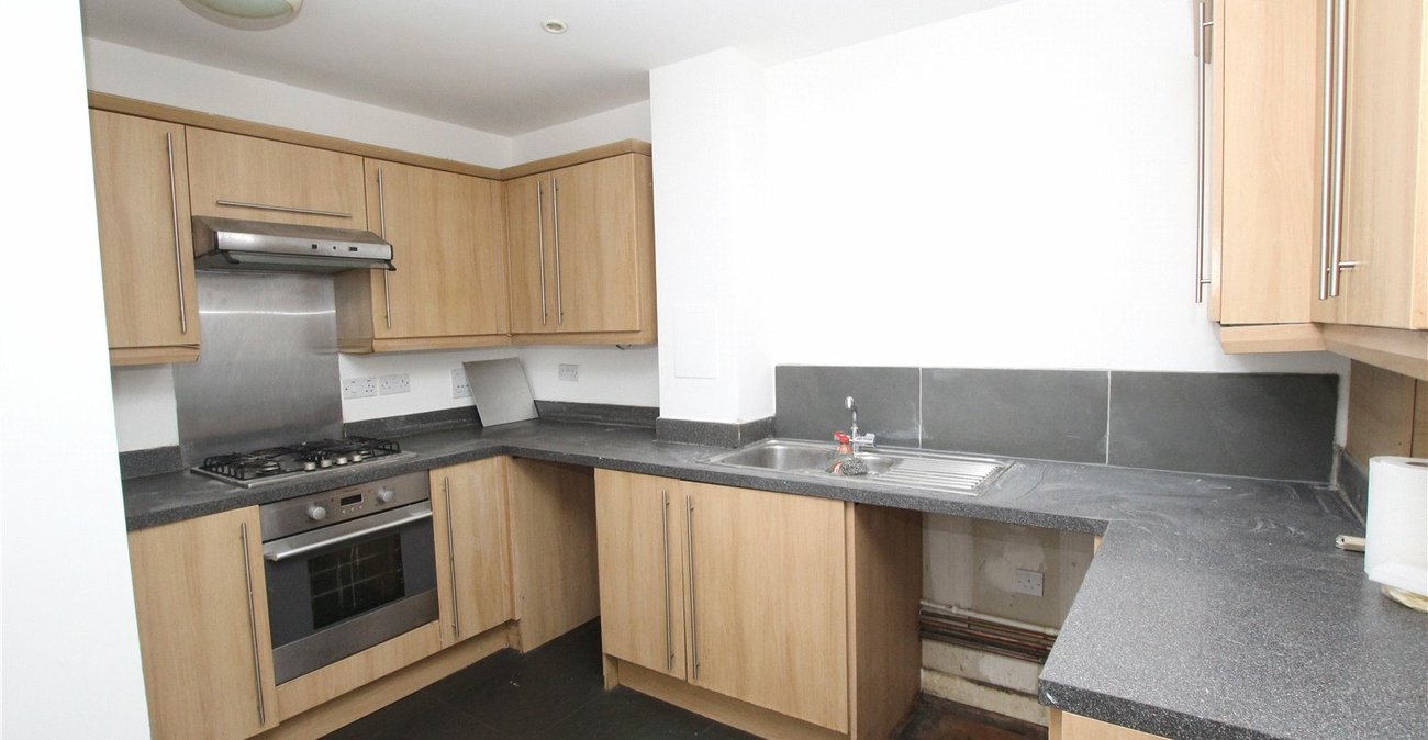 2 bedroom property for sale in Charlton | Robinson Jackson