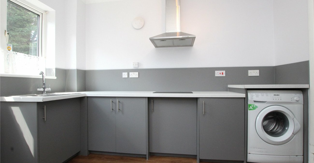 2 bedroom house for sale in Charlton | Robinson Jackson