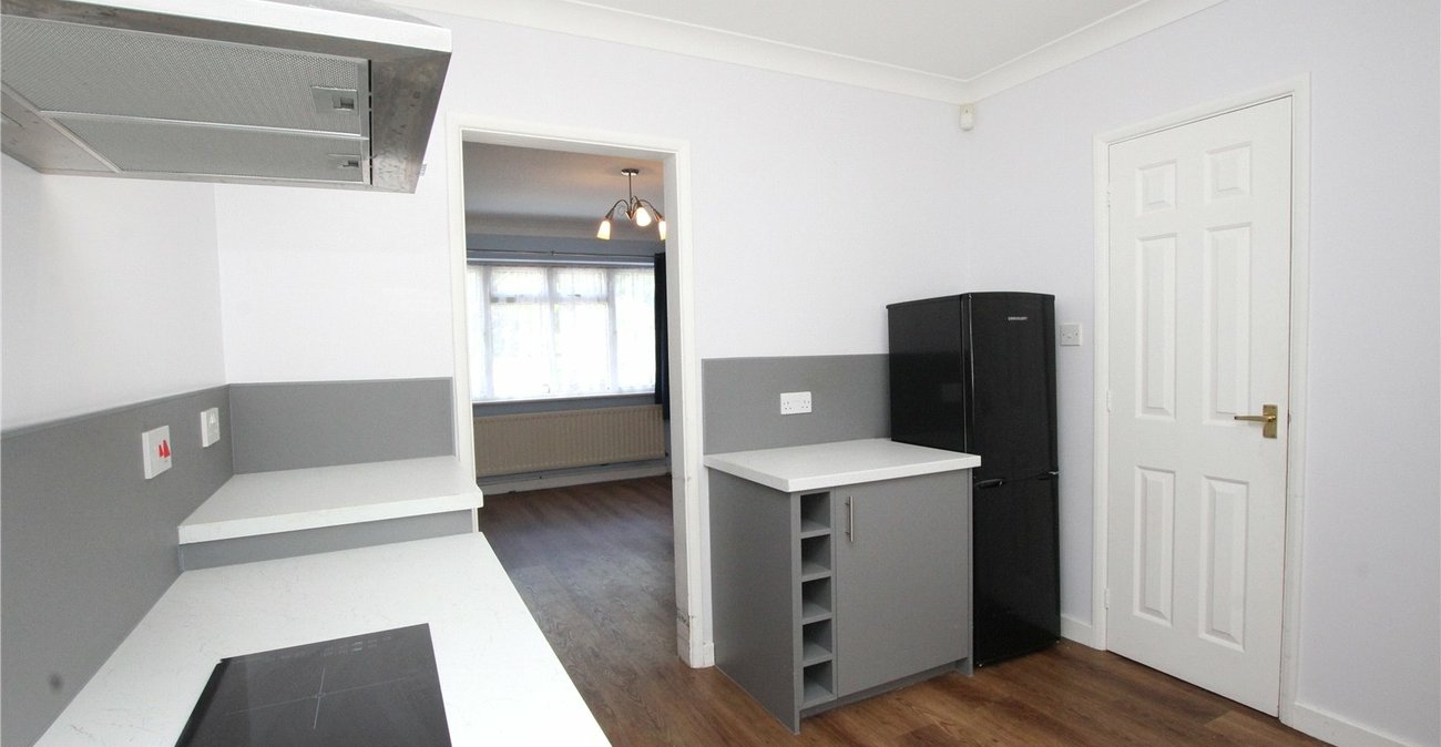 2 bedroom house for sale in Charlton | Robinson Jackson