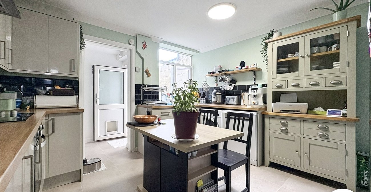 3 bedroom house for sale in Maidstone | Robinson Michael & Jackson