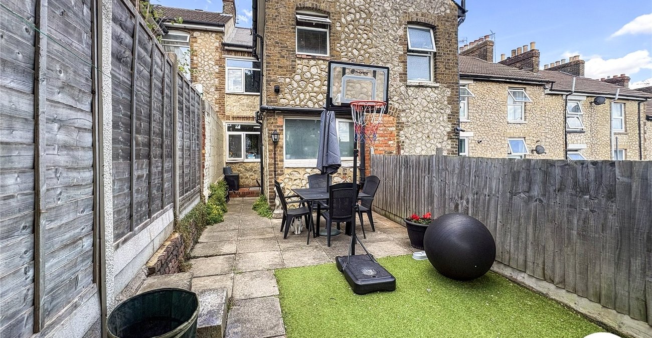 3 bedroom house for sale in Maidstone | Robinson Michael & Jackson