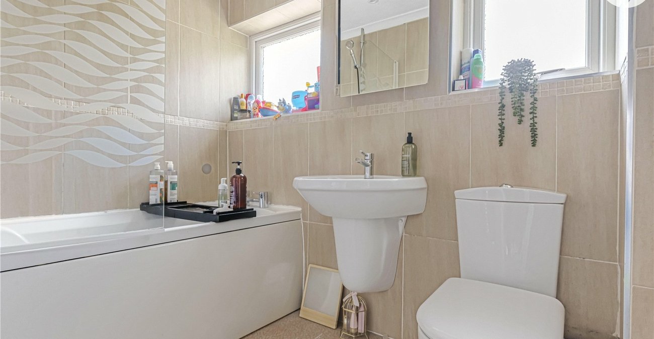 3 bedroom house for sale in Swanley | Robinson Jackson