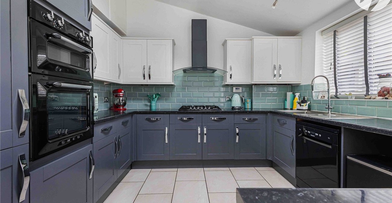 4 bedroom house for sale in Rochester | Robinson Michael & Jackson