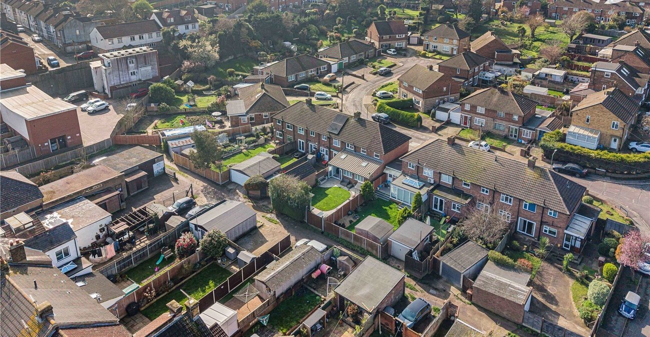 4 bedroom house for sale in Rochester | Robinson Michael & Jackson