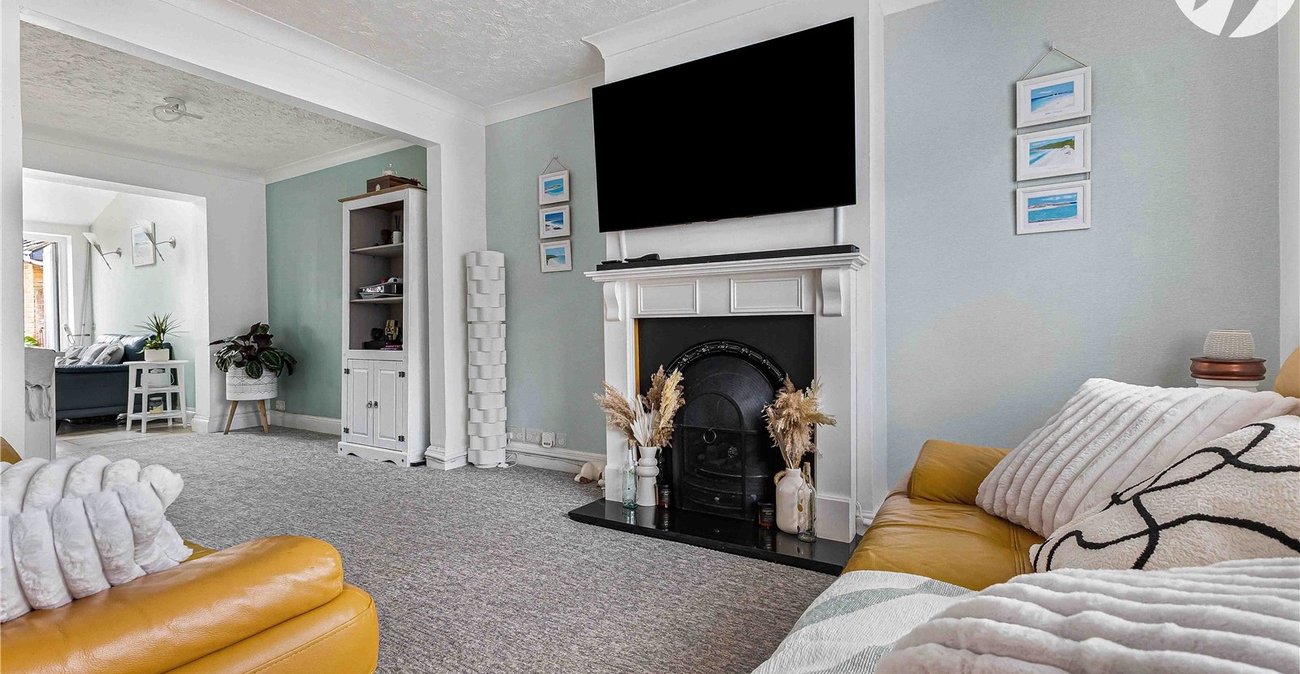 4 bedroom house for sale in Rochester | Robinson Michael & Jackson