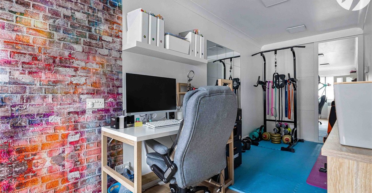 4 bedroom house for sale in Rochester | Robinson Michael & Jackson