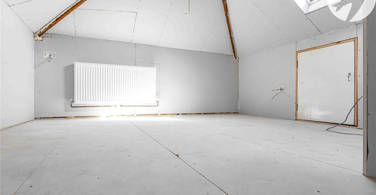 2 bedroom bungalow for sale in Rochester | Robinson Michael & Jackson