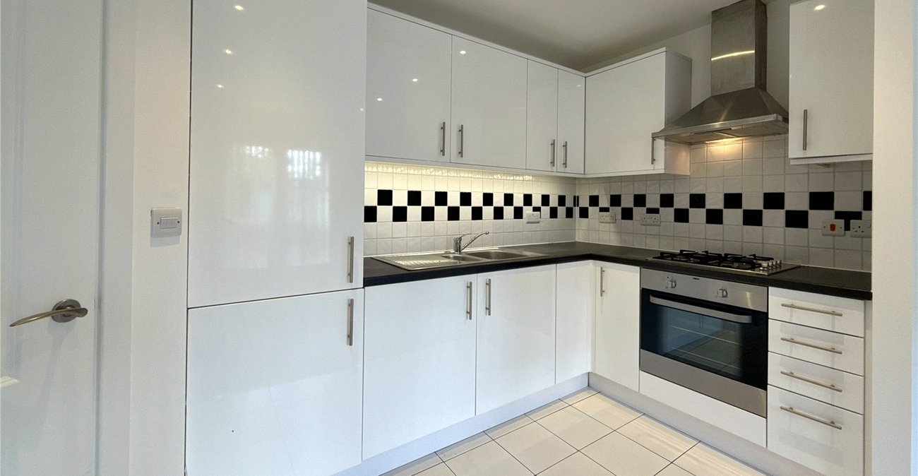 1 bedroom property for sale in Bevan Place | Robinson Jackson