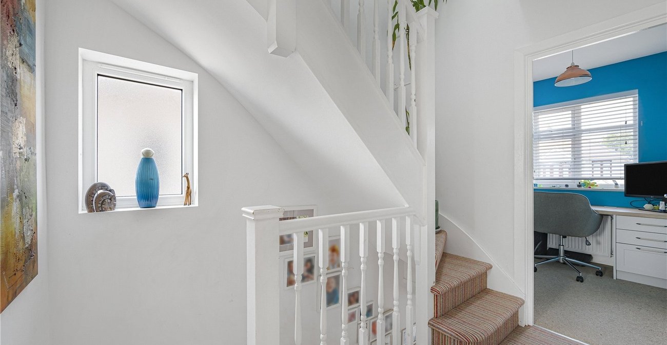 4 bedroom house for sale in Dartford | Robinson Jackson
