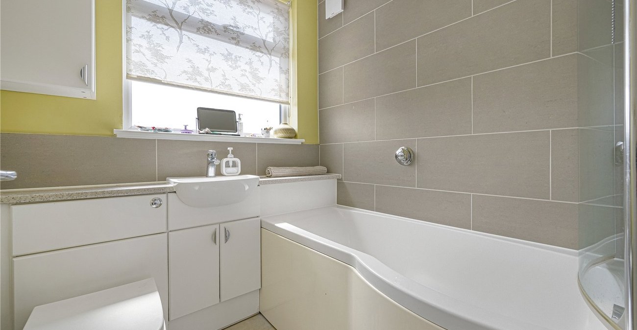 4 bedroom house for sale in Dartford | Robinson Jackson