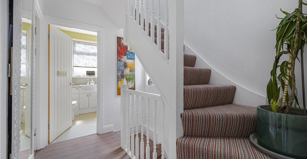 4 bedroom house for sale in Dartford | Robinson Jackson