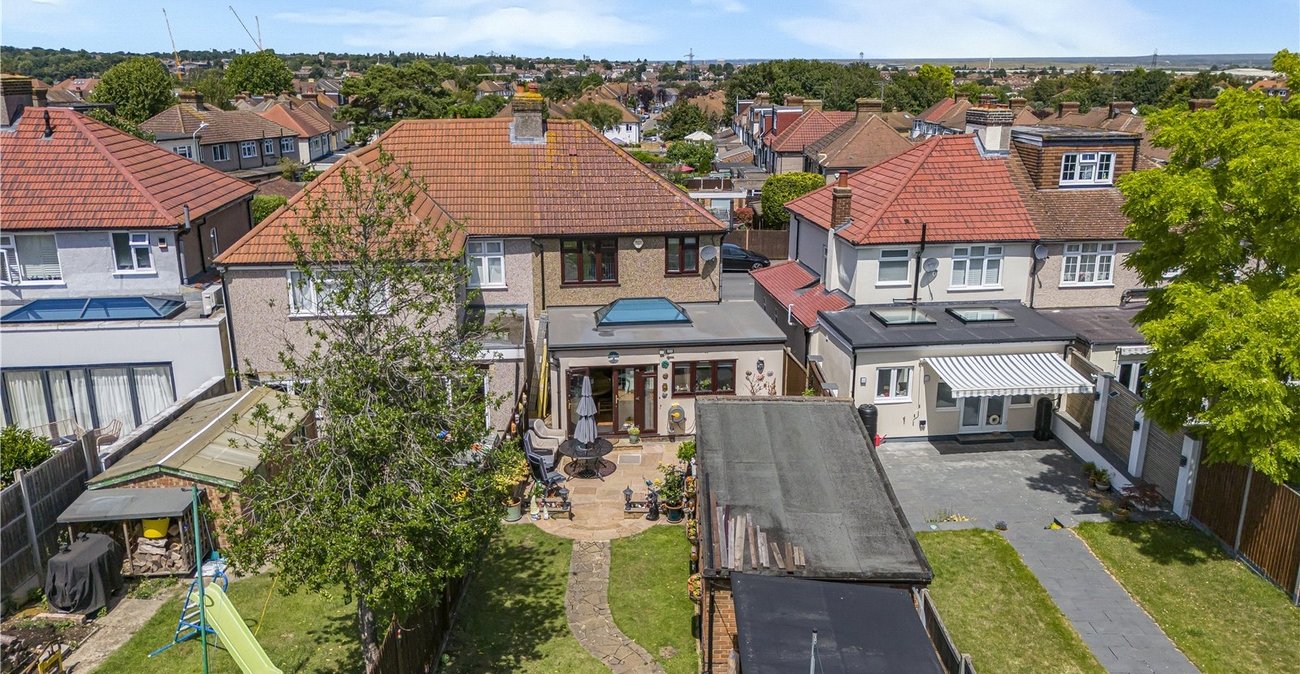 3 bedroom house for sale in West Dartford | Robinson Jackson