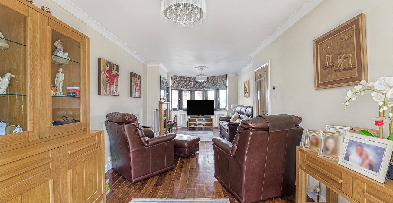 3 bedroom house for sale in West Dartford | Robinson Jackson