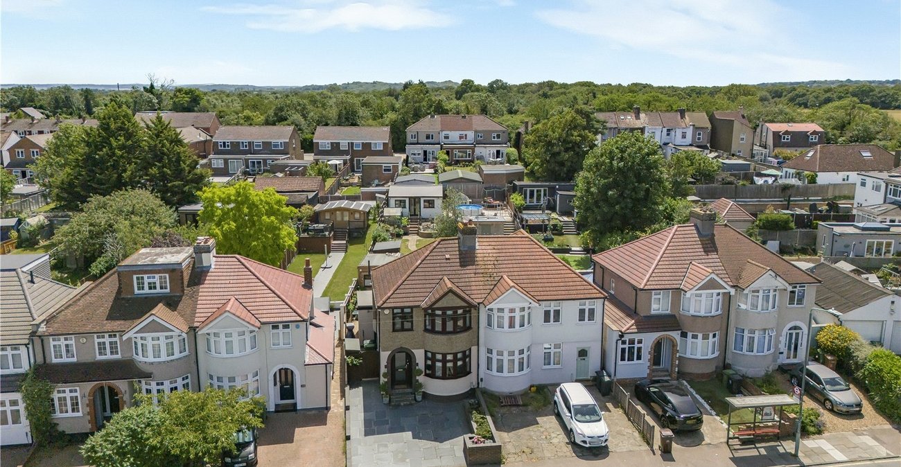 3 bedroom house for sale in West Dartford | Robinson Jackson