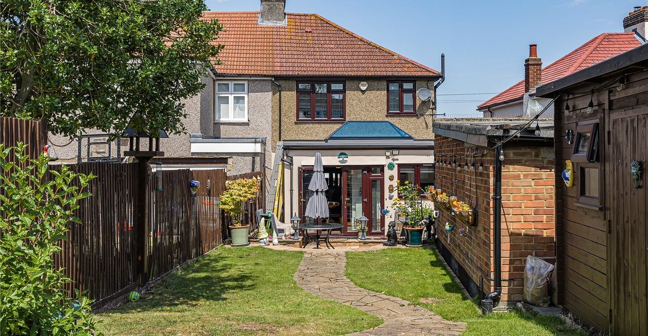 3 bedroom house for sale in West Dartford | Robinson Jackson