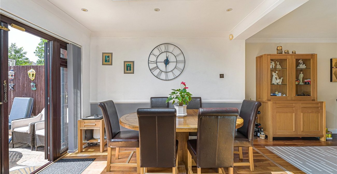 3 bedroom house for sale in West Dartford | Robinson Jackson