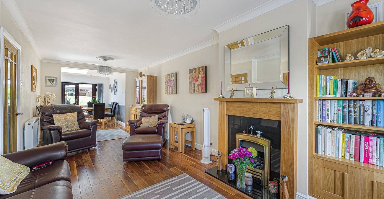 3 bedroom house for sale in West Dartford | Robinson Jackson