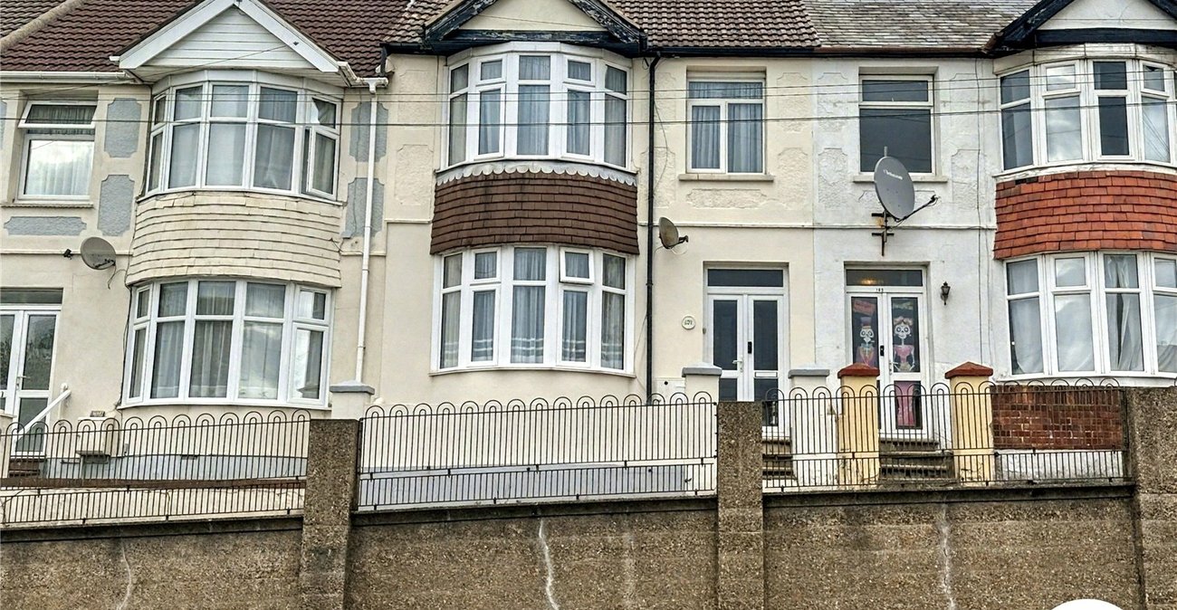 3 bedroom house for sale in Gillingham | Robinson Michael & Jackson