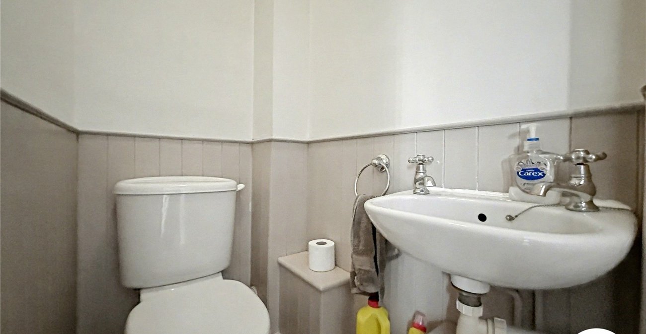 3 bedroom house for sale in Gillingham | Robinson Michael & Jackson