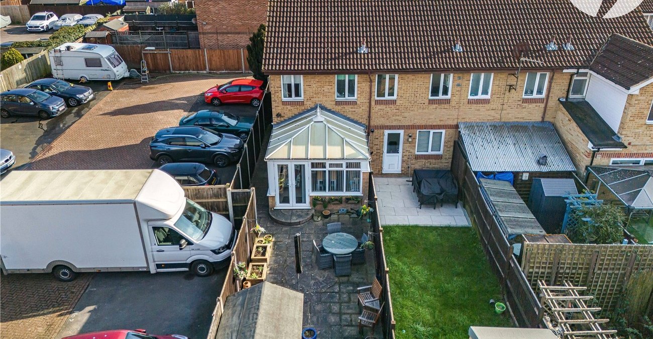 2 bedroom house for sale in Dartford | Robinson Jackson