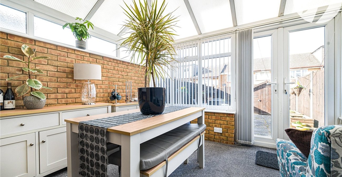 2 bedroom house for sale in Dartford | Robinson Jackson