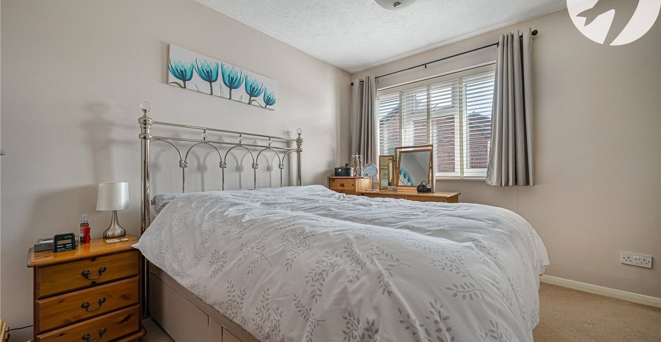 2 bedroom house for sale in Dartford | Robinson Jackson