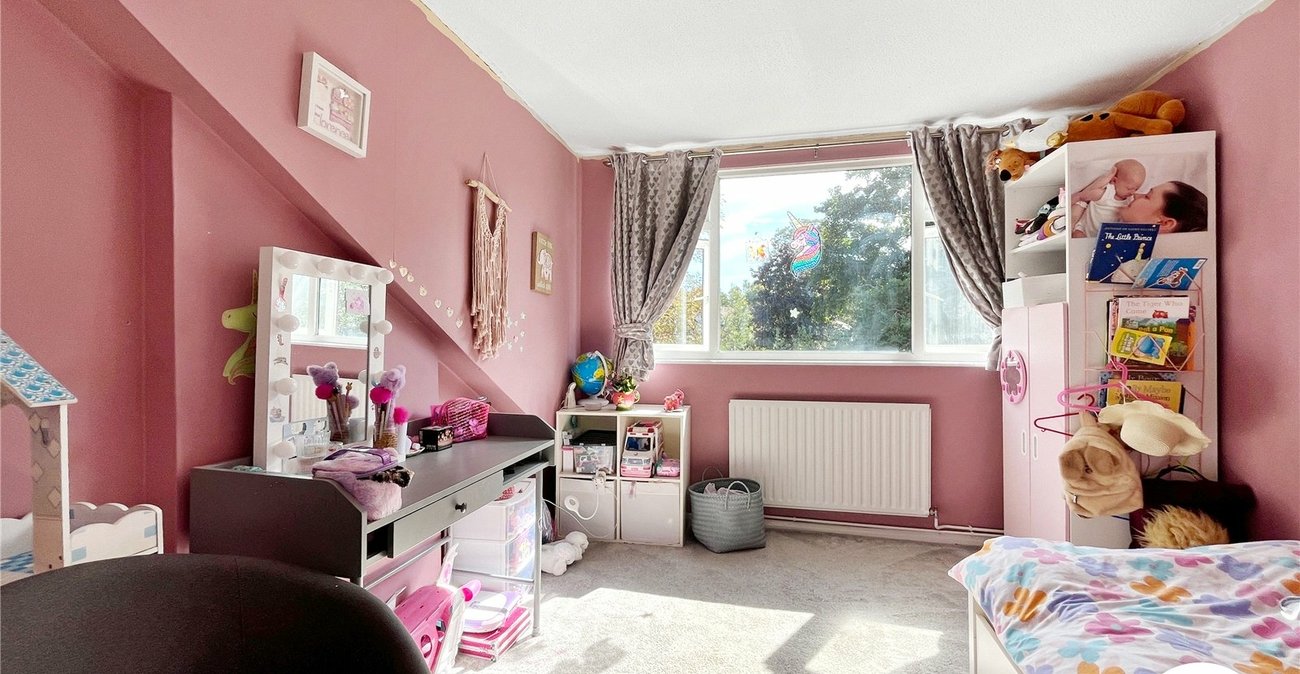 3 bedroom bungalow for sale in Sittingbourne | Robinson Michael & Jackson