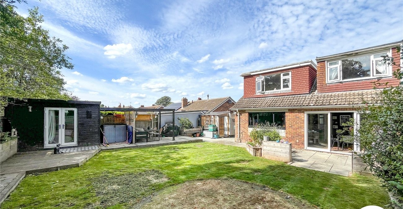 3 bedroom bungalow for sale in Sittingbourne | Robinson Michael & Jackson