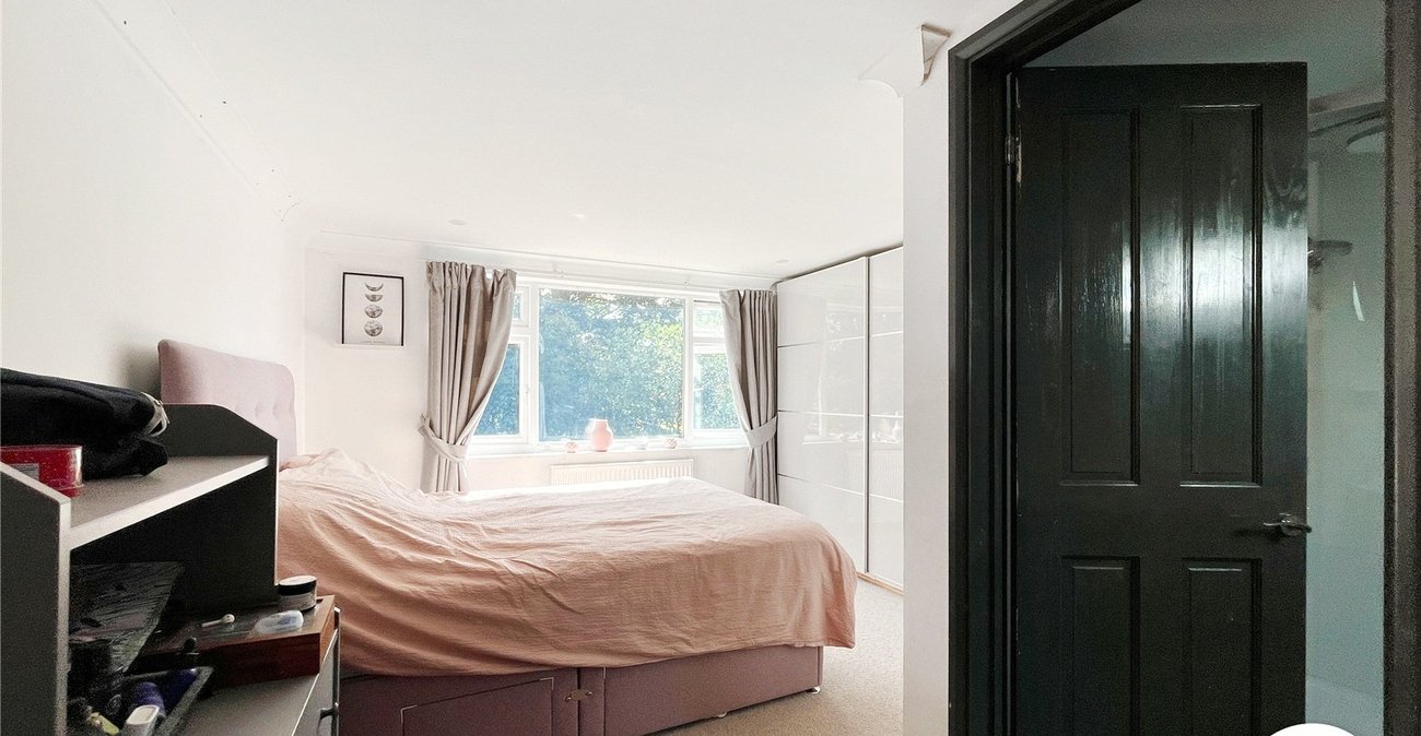 3 bedroom bungalow for sale in Sittingbourne | Robinson Michael & Jackson