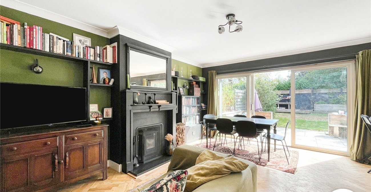 3 bedroom bungalow for sale in Sittingbourne | Robinson Michael & Jackson