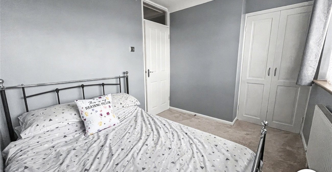 2 bedroom house for sale in Rochester | Robinson Michael & Jackson