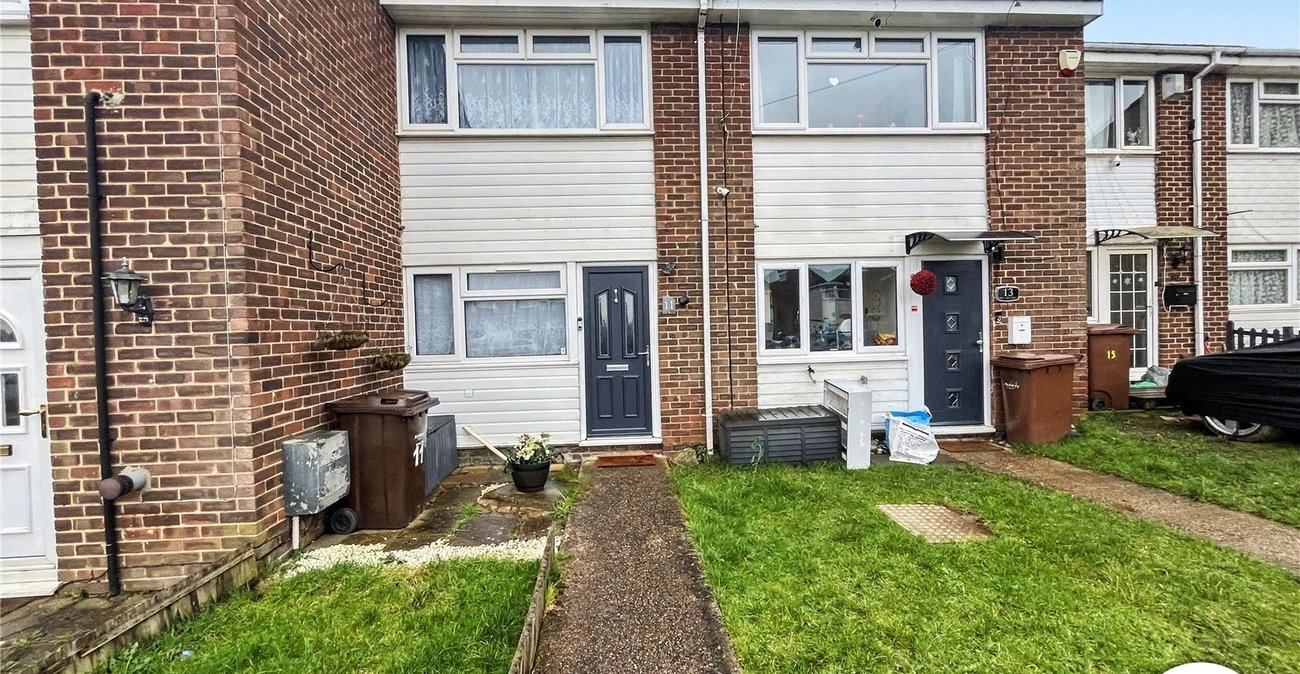 2 bedroom house for sale in Rochester | Robinson Michael & Jackson