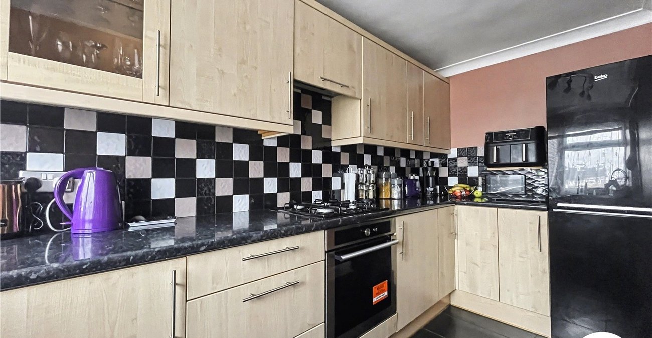 2 bedroom house for sale in Rochester | Robinson Michael & Jackson