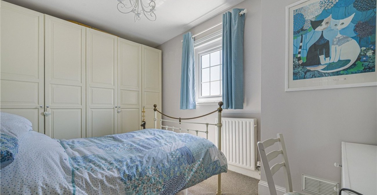 4 bedroom house for sale in Orpington | Robinson Jackson