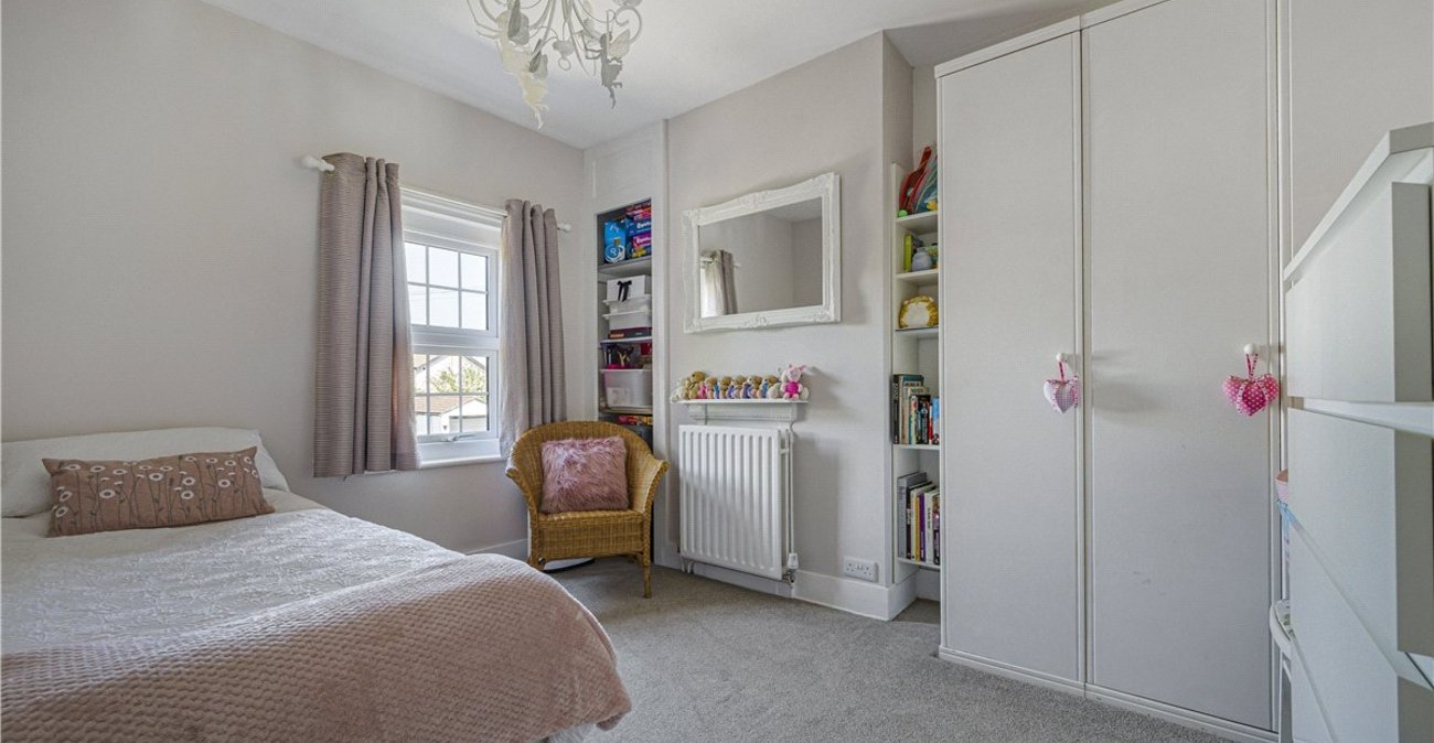 4 bedroom house for sale in Orpington | Robinson Jackson