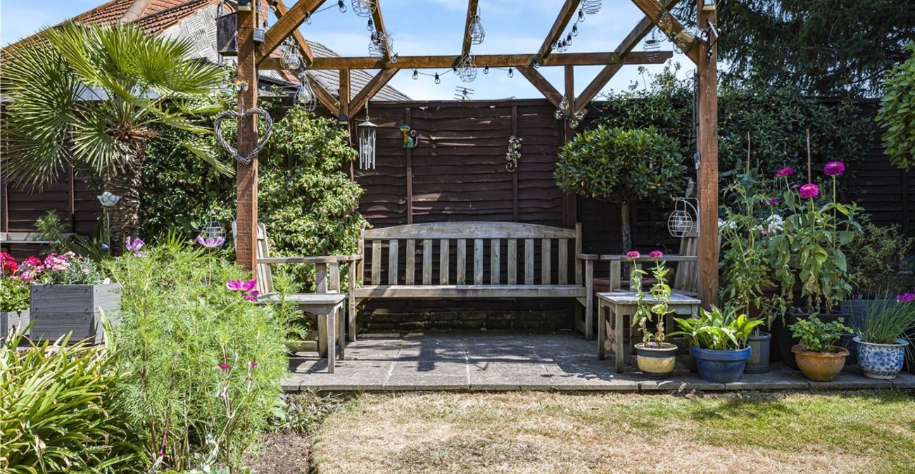 4 bedroom house for sale in Orpington | Robinson Jackson