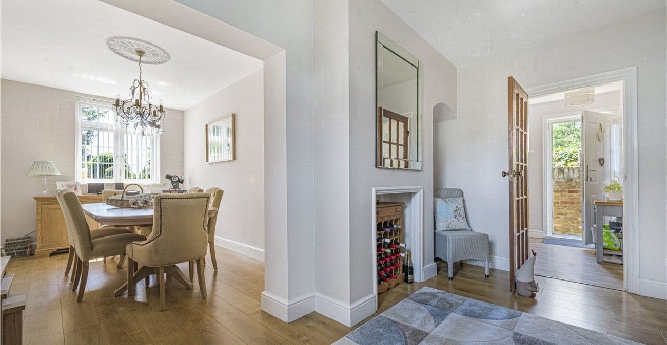 4 bedroom house for sale in Orpington | Robinson Jackson