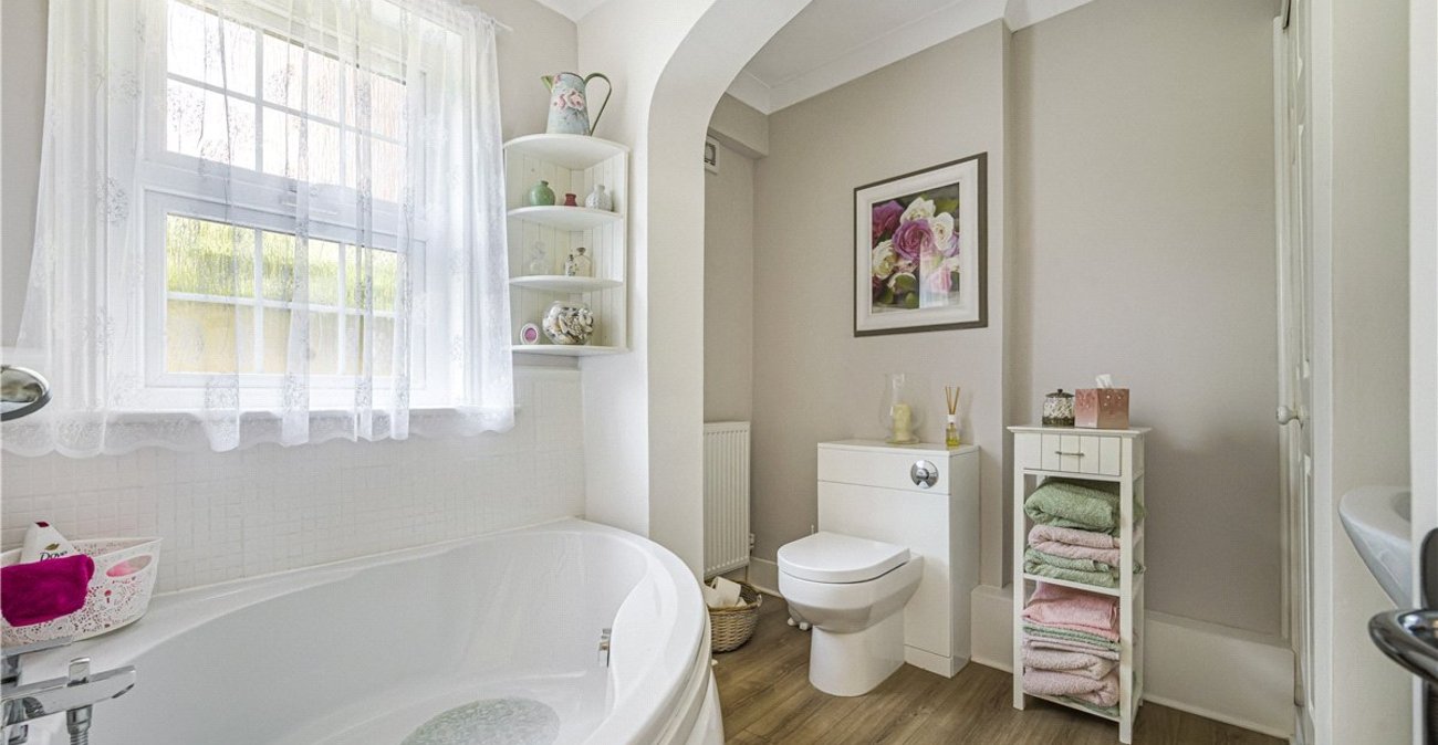4 bedroom house for sale in Orpington | Robinson Jackson