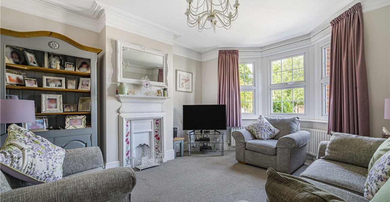 4 bedroom house for sale in Orpington | Robinson Jackson