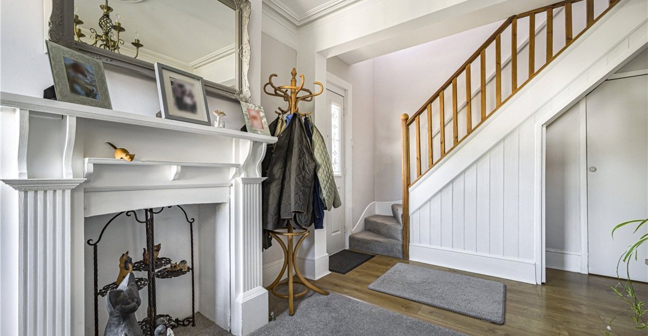 4 bedroom house for sale in Orpington | Robinson Jackson
