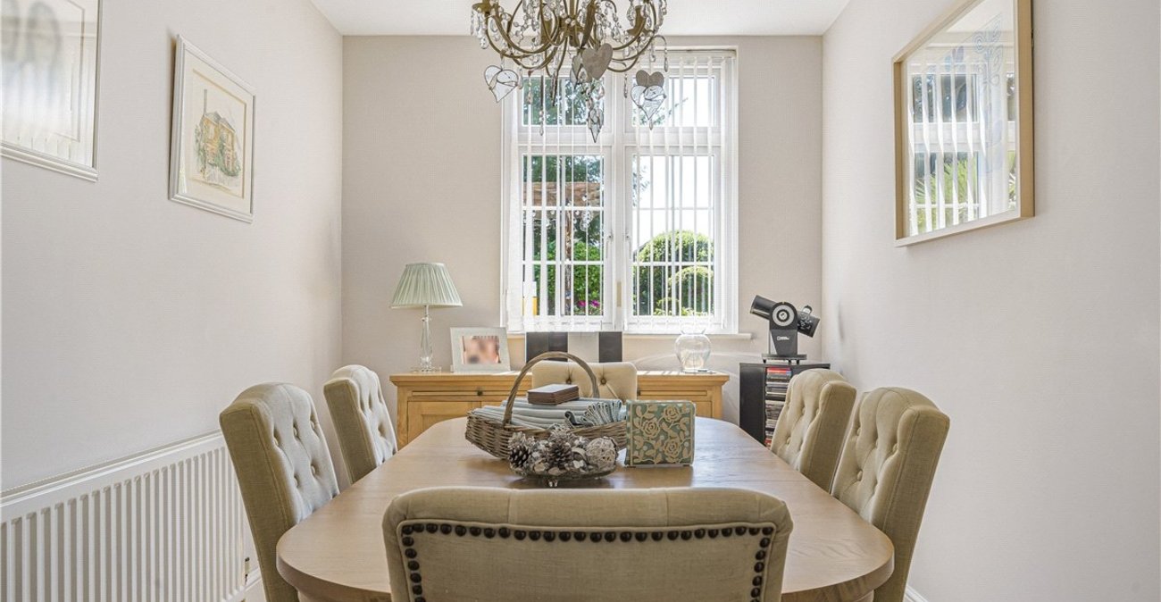 4 bedroom house for sale in Orpington | Robinson Jackson