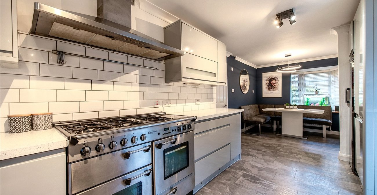 4 bedroom house for sale in Gravesend | Robinson Michael & Jackson