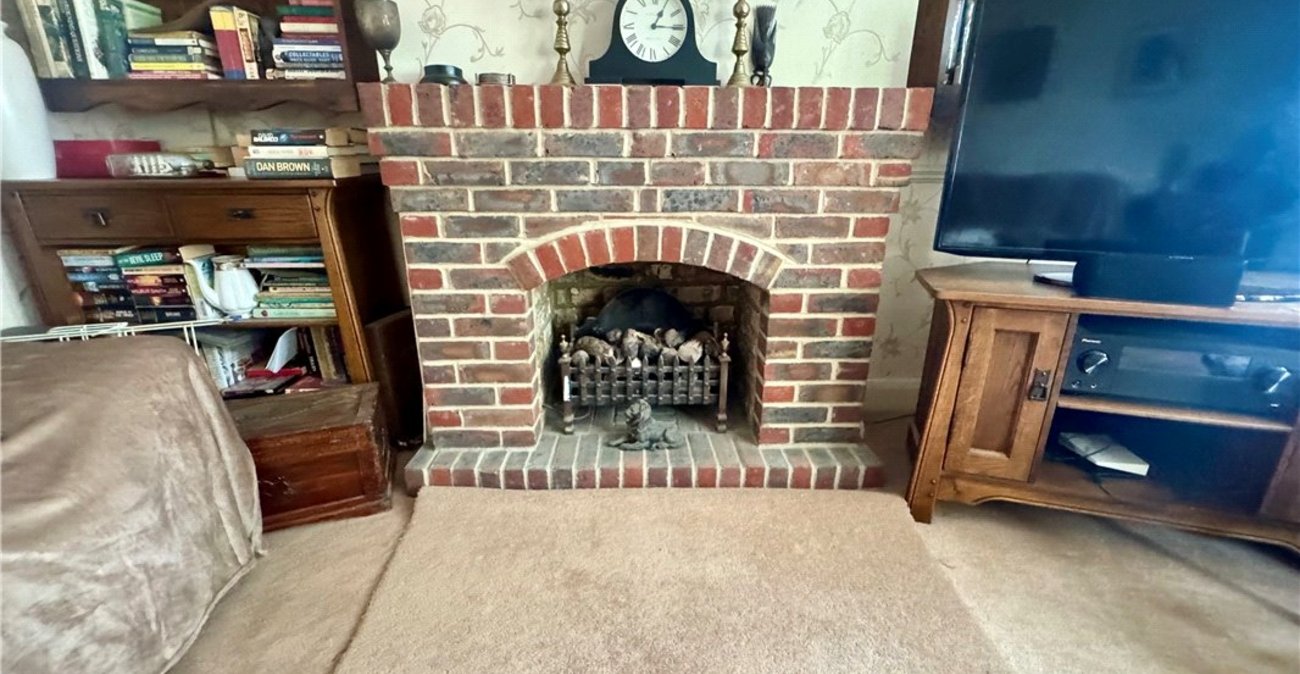 3 bedroom bungalow for sale in South Orpington | Robinson Jackson