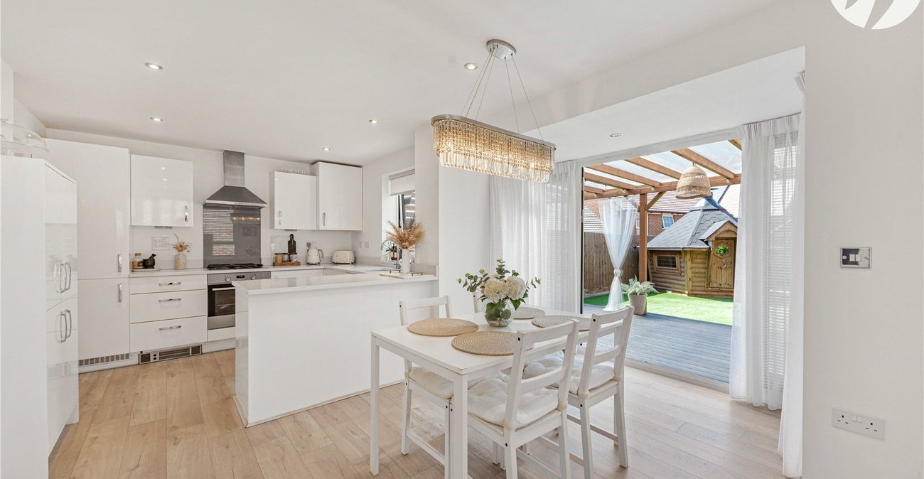 4 bedroom house for sale in Castle Hill | Robinson Jackson