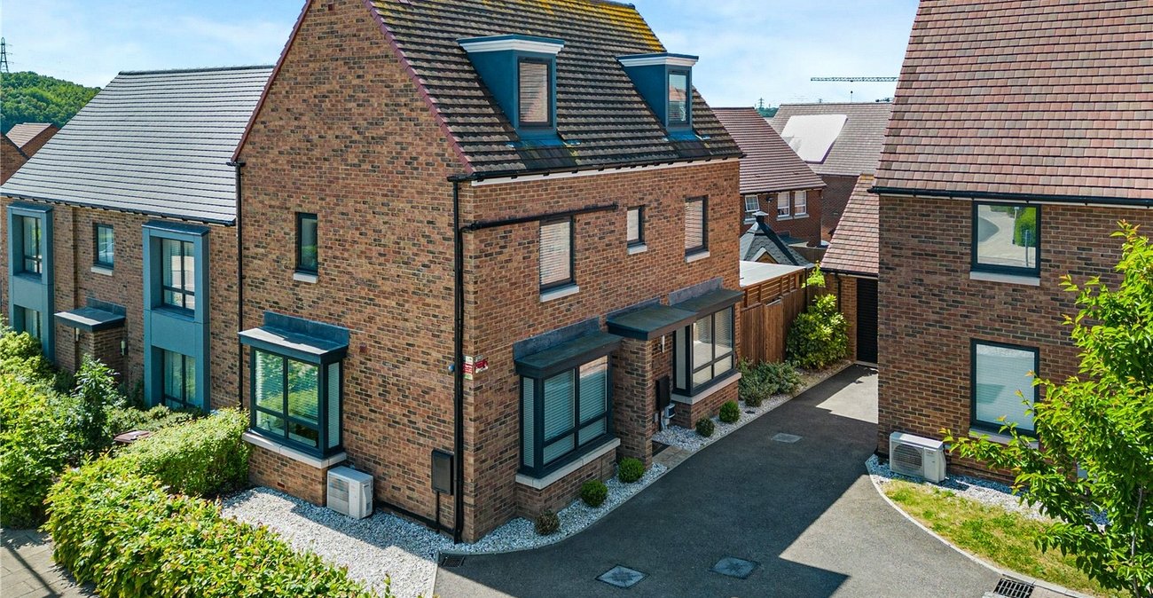 4 bedroom house for sale in Castle Hill | Robinson Jackson