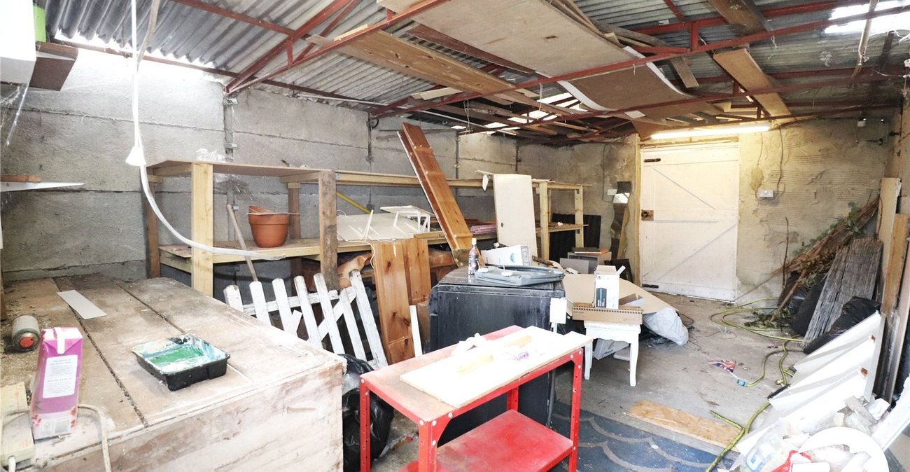 2 bedroom house for sale in Belvedere | Robinson Jackson