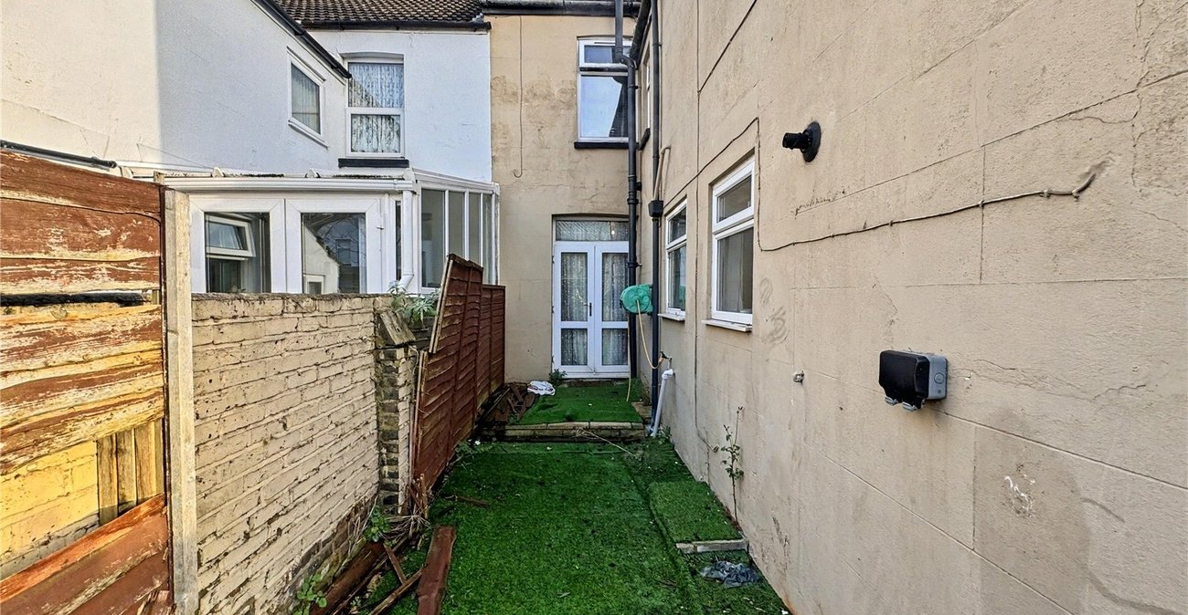 3 bedroom house for sale in Gillingham | Robinson Michael & Jackson