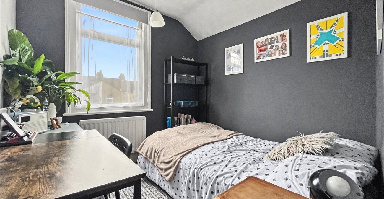 3 bedroom house for sale in Gillingham | Robinson Michael & Jackson