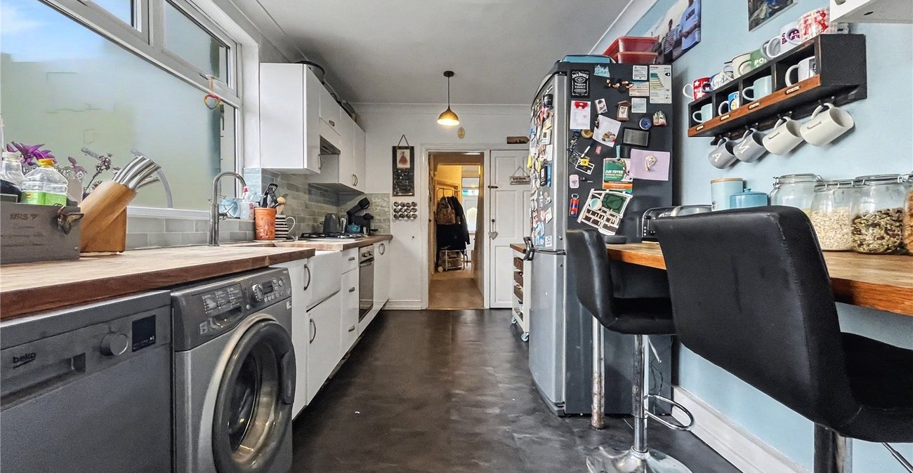 3 bedroom house for sale in Gillingham | Robinson Michael & Jackson